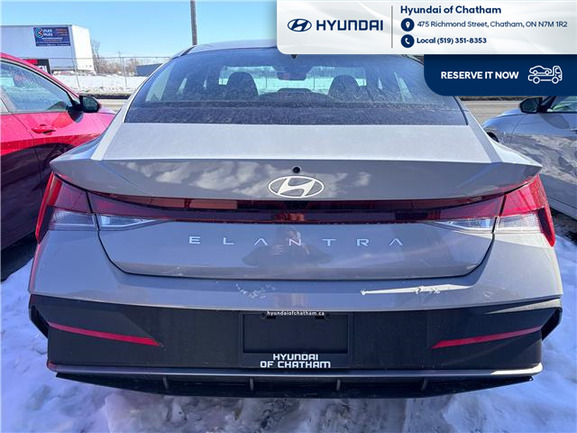 2026 Hyundai Elantra Preferred (Stk: T124) in Chatham - Image 4 of 23
