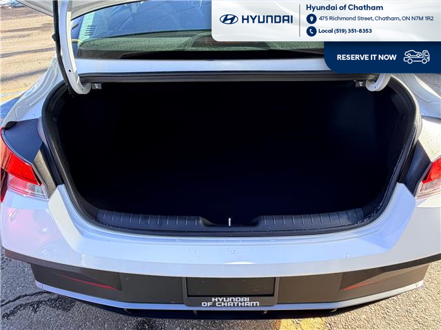 2026 Hyundai Elantra ESSENTIAL (Stk: T126) in Chatham - Image 7 of 24