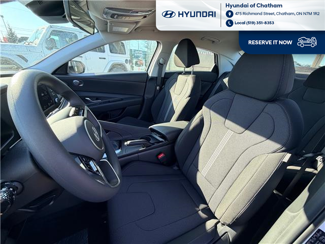2026 Hyundai Elantra ESSENTIAL (Stk: T126) in Chatham - Image 9 of 24