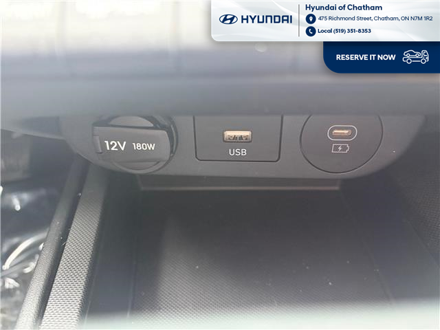 2025 Hyundai Elantra Preferred w/Tech Package (Stk: 6B001A) in Chatham - Image 19 of 24