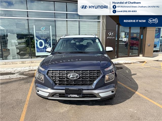 2026 Hyundai Venue Preferred w/Two-Tone (Stk: T130) in Chatham - Image 2 of 24