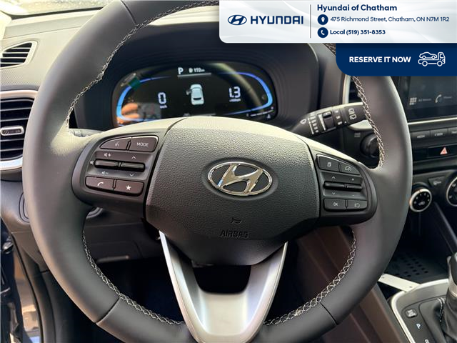 2026 Hyundai Venue Preferred w/Two-Tone (Stk: T130) in Chatham - Image 11 of 24