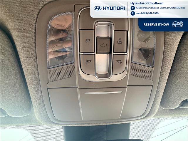2020 Hyundai Santa Fe Luxury 2.0 (Stk: 6B002B) in Chatham - Image 17 of 23 2020 Hyundai Santa Fe Luxury 2.0 (Stk: 6B002B) in Chatham - Image 17 of 23