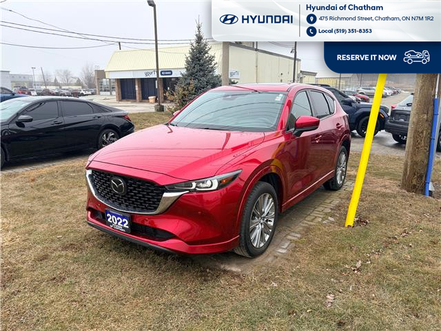 2022 Mazda CX-5 Signature (Stk: T093A) in Chatham - Image 1 of 24