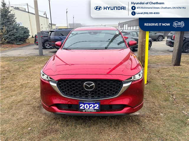 2022 Mazda CX-5 Signature (Stk: T093A) in Chatham - Image 2 of 24