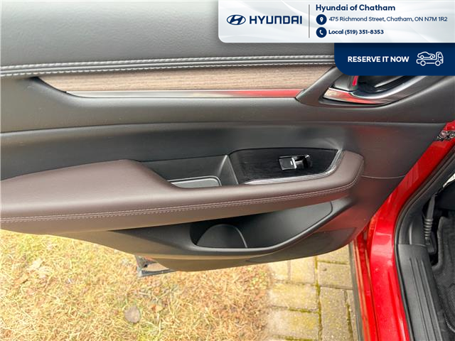 2022 Mazda CX-5 Signature (Stk: T093A) in Chatham - Image 23 of 24