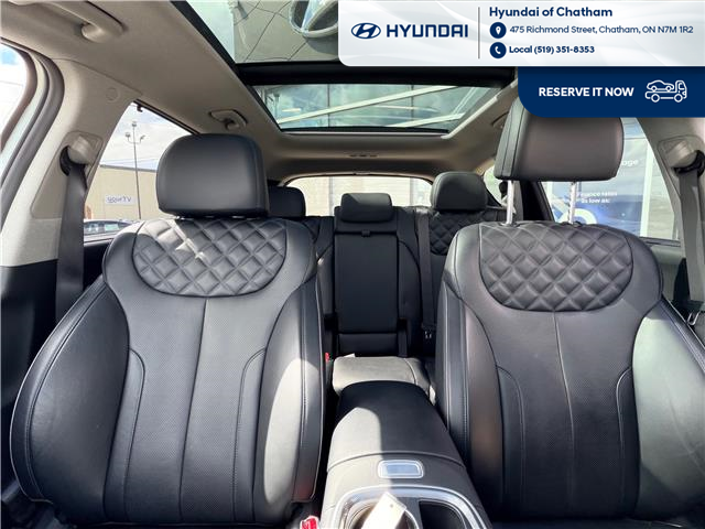 2022 Hyundai Santa Fe HEV Luxury (Stk: T113A) in Chatham - Image 16 of 24
