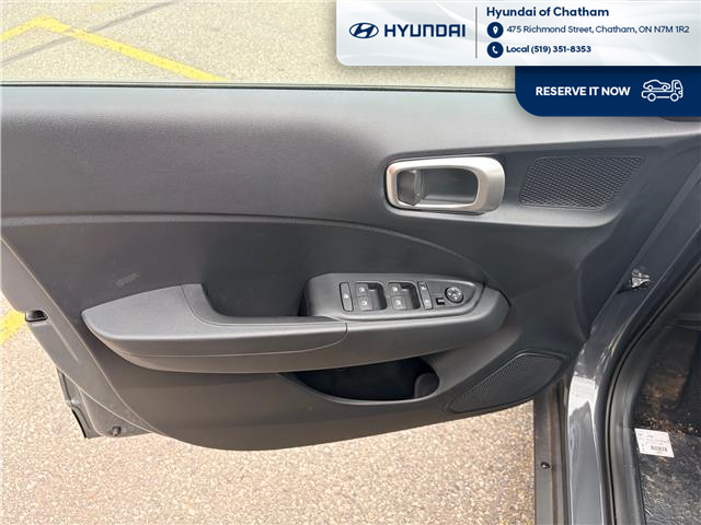 2026 Hyundai Venue ESSENTIAL (Stk: T158) in Chatham - Image 8 of 24 2026 Hyundai Venue ESSENTIAL (Stk: T158) in Chatham - Image 8 of 24