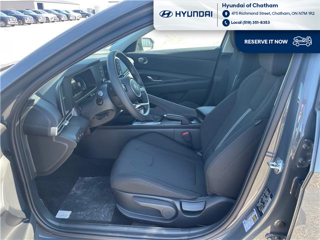2026 Hyundai Elantra ESSENTIAL (Stk: T176) in Chatham - Image 11 of 31