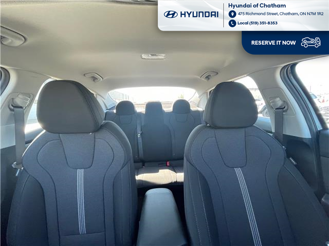 2026 Hyundai Elantra ESSENTIAL (Stk: T176) in Chatham - Image 27 of 31