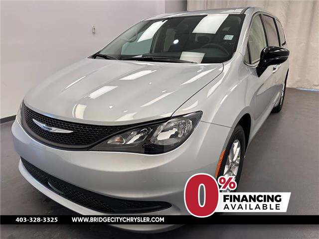 2024 Chrysler Grand Caravan SXT (Stk: A24260) in Lethbridge - Image 1 of 27