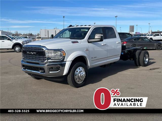 2024 RAM 5500 Chassis Tradesman/SLT/Laramie/Limited (Stk: A24336) in Lethbridge - Image 1 of 15