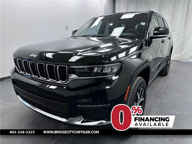 2025 Jeep Grand Cherokee L Limited (Stk: A25100) in Lethbridge - Image 1 of 30
