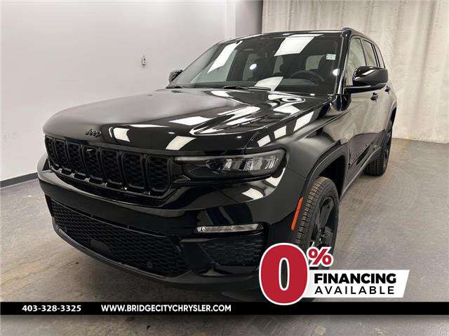2025 Jeep Grand Cherokee Limited (Stk: A25107) in Lethbridge - Image 1 of 28