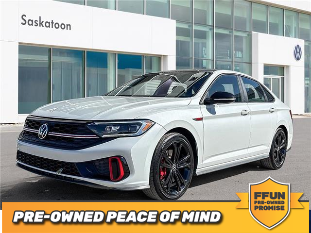 2022 Volkswagen Jetta GLI Base (Stk: 75064A) in Saskatoon - Image 1 of 25