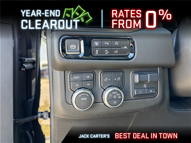 2025 GMC Yukon XL Denali (Stk: SR158543) in Calgary - Image 18 of 23