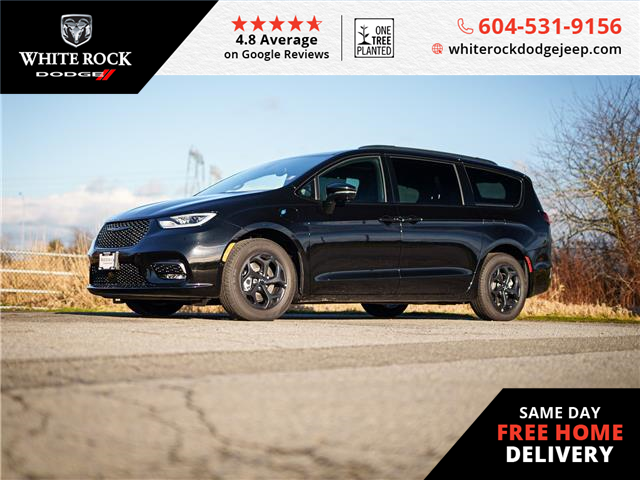 2024 Chrysler Pacifica Hybrid Select (Stk: R158511) in Surrey - Image 1 of 23