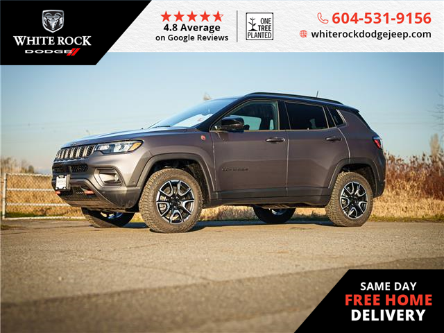 2024 Jeep Compass Trailhawk (Stk: R119672) in Surrey - Image 1 of 27