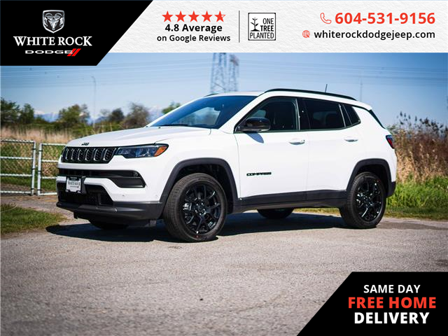 2025 Jeep Compass Altitude (Stk: S519338) in Surrey - Image 1 of 24