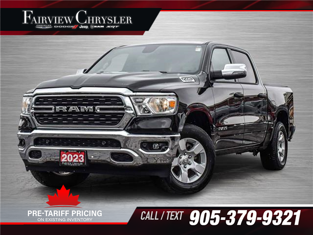 2023 RAM 1500 Big Horn (Stk: U20875) in Burlington - Image 1 of 32