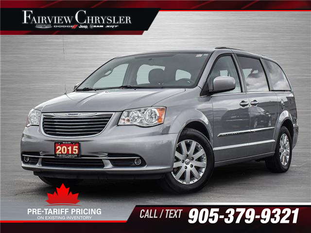2015 Chrysler Town & Country Touring (Stk: U20905) in Burlington - Image 1 of 32