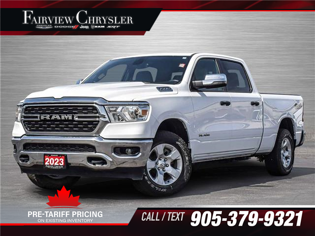2023 RAM 1500 Big Horn (Stk: U20796) in Burlington - Image 1 of 30