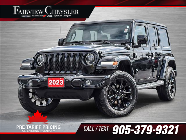 2023 Jeep Wrangler Sahara (Stk: U21002) in Burlington - Image 1 of 32