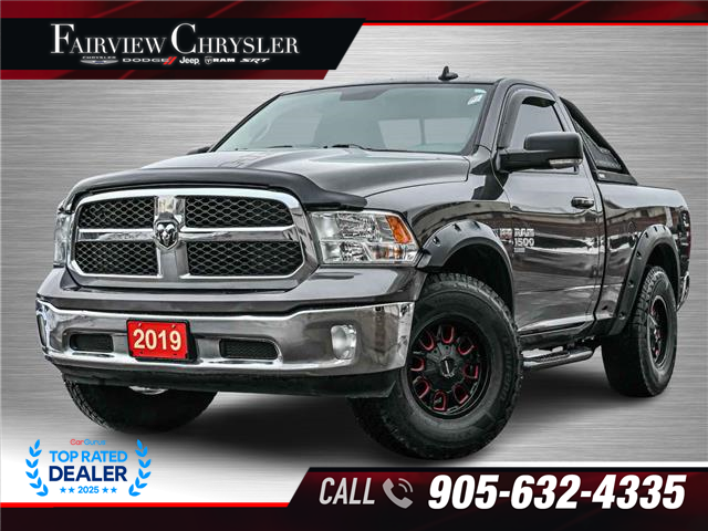 2019 RAM 1500 Classic SLT (Stk: U21518) in Burlington - Image 1 of 28