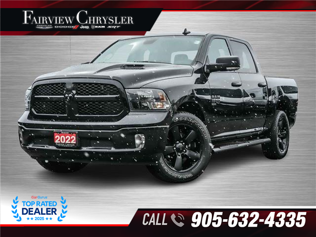 2022 RAM 1500 Classic SLT (Stk: U21567) in Burlington - Image 1 of 32