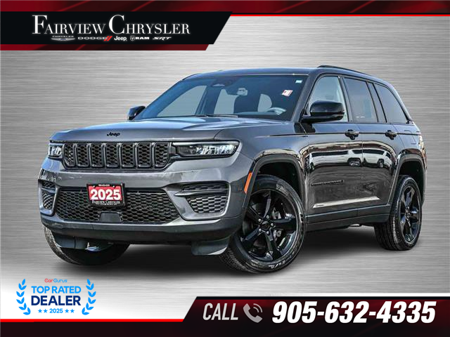 2025 Jeep Grand Cherokee Laredo (Stk: U21586) in Burlington - Image 1 of 32