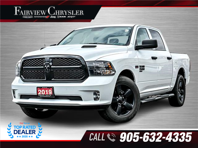 2019 RAM 1500 Classic ST (Stk: U21593) in Burlington - Image 1 of 30