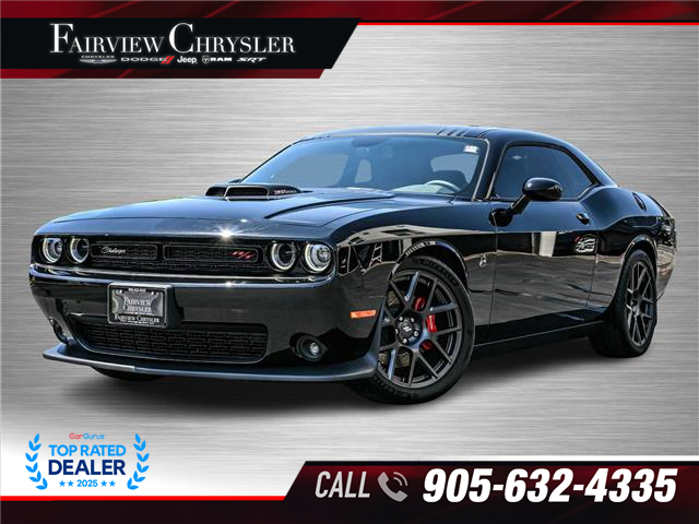 2018 Dodge Challenger R/T 392 (Stk: U21697) in Burlington - Image 1 of 37