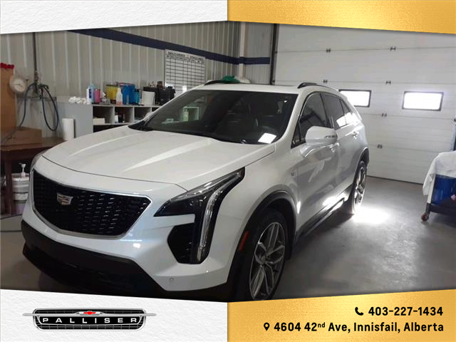 2023 Cadillac XT4 Sport (Stk: 25T137238A) in Innisfail - Image 1 of 12