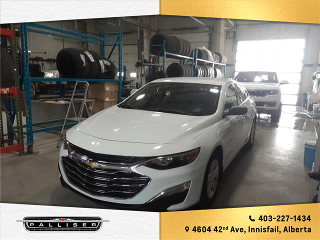 2023 Chevrolet Malibu LS (Stk: 23C111623) in Innisfail - Image 1 of 10