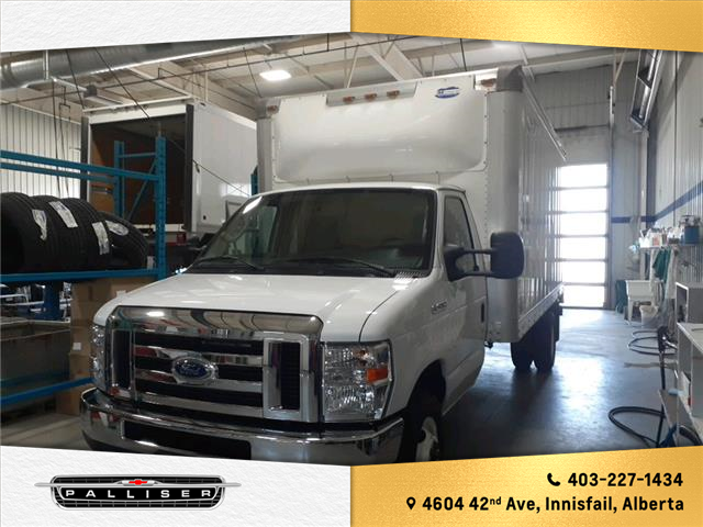 2021 Ford E-450 Cutaway Base (Stk: 6163) in Innisfail - Image 1 of 11 2021 Ford E-450 Cutaway Base (Stk: 6163) in Innisfail - Image 1 of 11