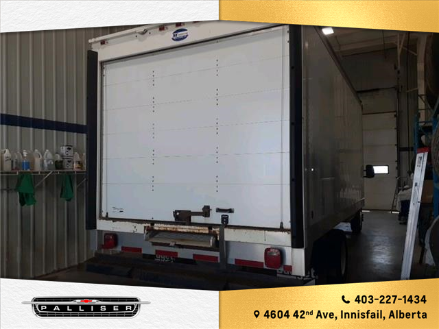 2021 Ford E-450 Cutaway Base (Stk: 6163) in Innisfail - Image 4 of 11 2021 Ford E-450 Cutaway Base (Stk: 6163) in Innisfail - Image 4 of 11