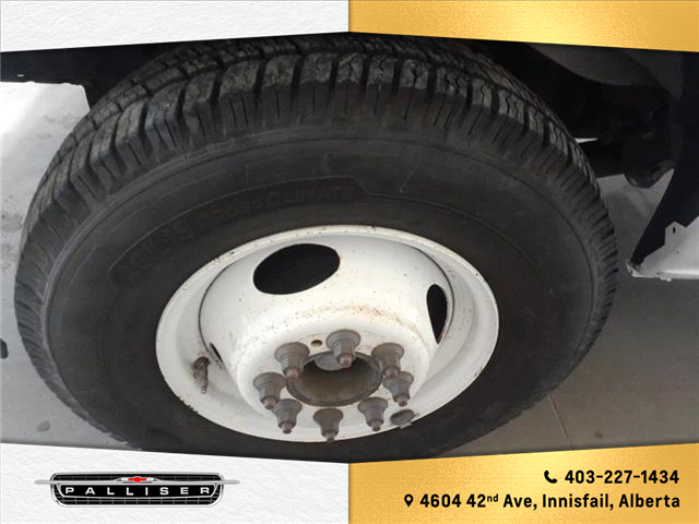 2022 Ford E-450 Cutaway Base (Stk: 6170) in Innisfail - Image 7 of 11 2022 Ford E-450 Cutaway Base (Stk: 6170) in Innisfail - Image 7 of 11