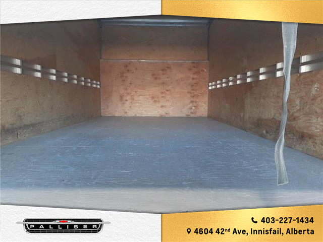 2022 Ford E-450 Cutaway Base (Stk: 6170) in Innisfail - Image 8 of 11 2022 Ford E-450 Cutaway Base (Stk: 6170) in Innisfail - Image 8 of 11