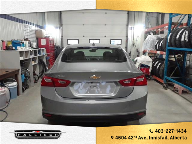 2024 Chevrolet Malibu 1LT (Stk: 24C122556) in Innisfail - Image 3 of 12