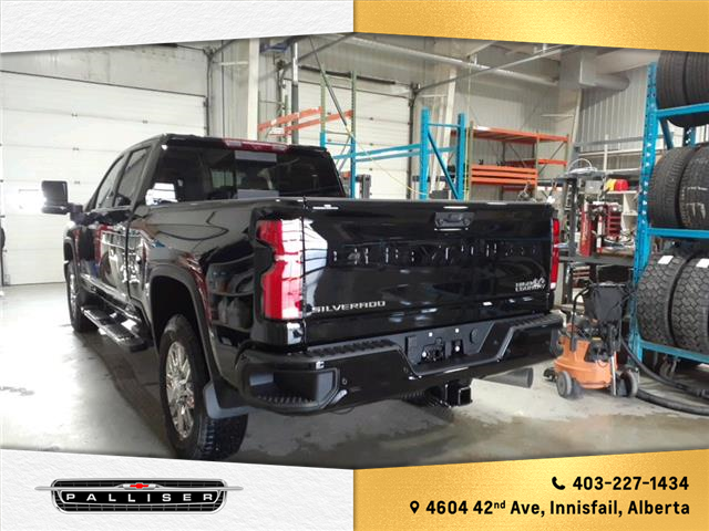 2026 Chevrolet Silverado 3500HD  (Stk: 26T151968) in Innisfail - Image 2 of 12