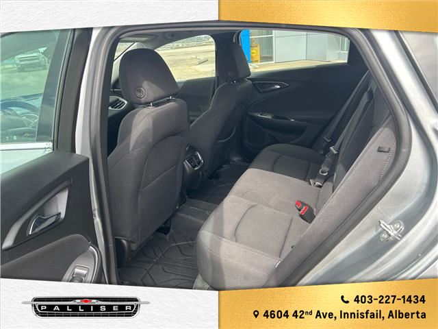 2024 Chevrolet Malibu 1LT (Stk: 24C122556) in Innisfail - Image 12 of 23