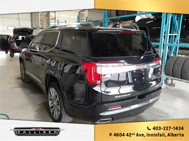 2023 GMC Acadia Denali (Stk: 26T179731A) in Innisfail - Image 2 of 12