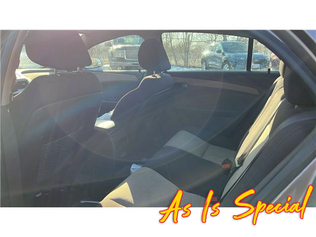 2012 Chevrolet Malibu LS (Stk: 35868) in London - Image 9 of 10