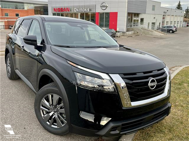 2024 Nissan Pathfinder S (Stk: 15233) in Okotoks - Image 1 of 18
