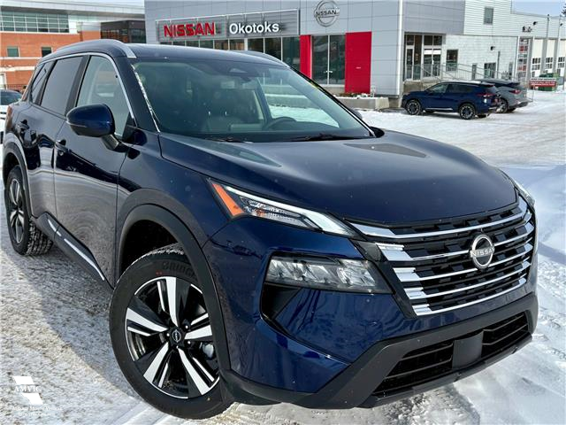 2025 Nissan Rogue SV Moonroof (Stk: 15541) in Okotoks - Image 1 of 18