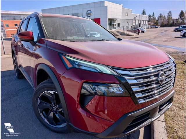 2025 Nissan Rogue SV Moonroof (Stk: 15809) in Okotoks - Image 1 of 16