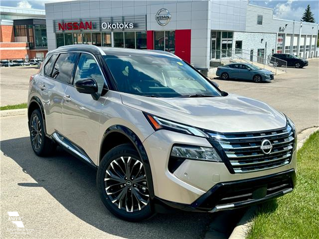2025 Nissan Rogue Platinum (Stk: 15949) in Okotoks - Image 1 of 16
