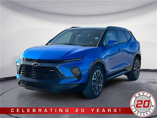 2025 Chevrolet Blazer RS (Stk: 265705) in Claresholm - Image 1 of 15