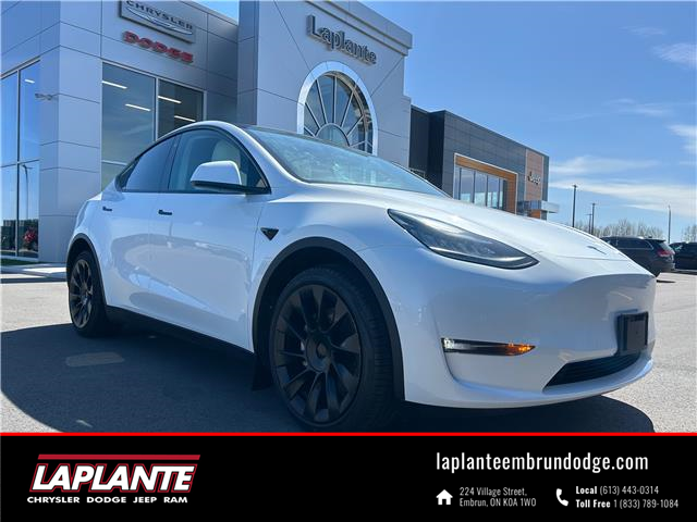 2022 Tesla Model Y Long Range (Stk: 24-106A) in Embrun - Image 1 of 20