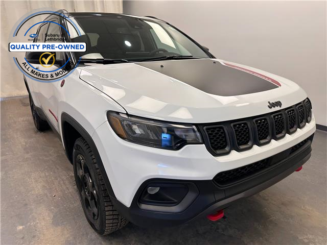 2023 Jeep Compass Trailhawk (Stk: 266657) in Lethbridge - Image 1 of 21